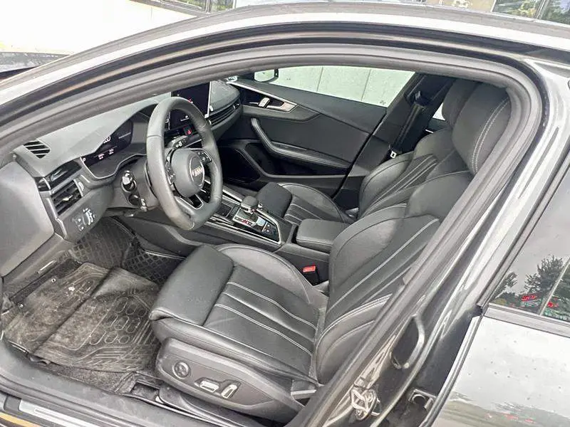 Audi A4L 2024 40 TFSI Luxury Dynamic Edition — 11
