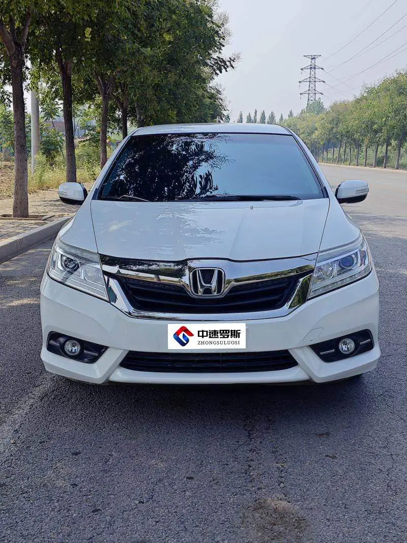 Lingpai 2015 1.8L Automatic Comfort Edition — 2
