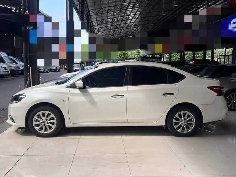 Sylphy 2022 Classic 1.6XL CVT Deluxe Edition — 3