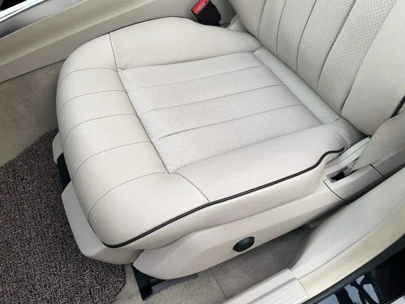 Mercedes-Benz E-Class 2015 E 260 L Sports Fashion Edition — 18