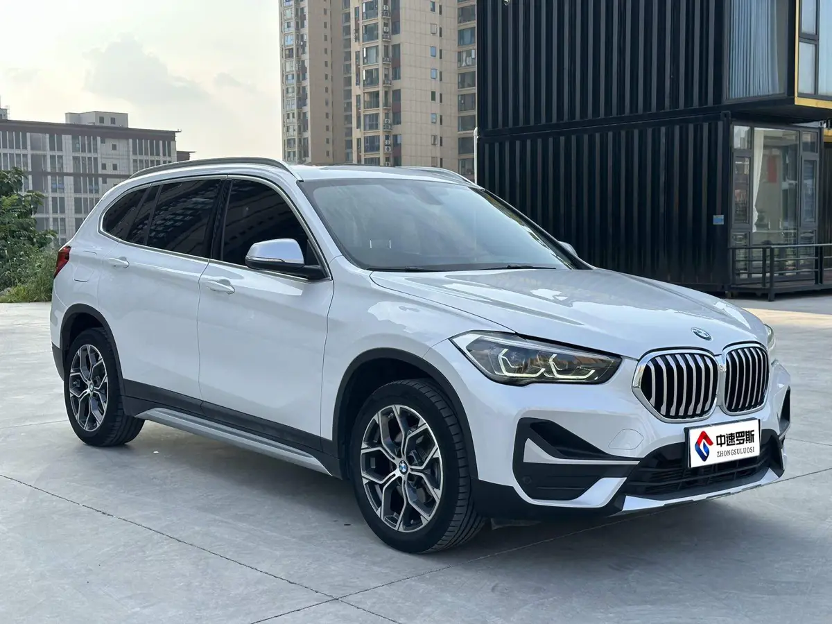 BMW X1 2022 sDrive20Li Premium Edition — 3