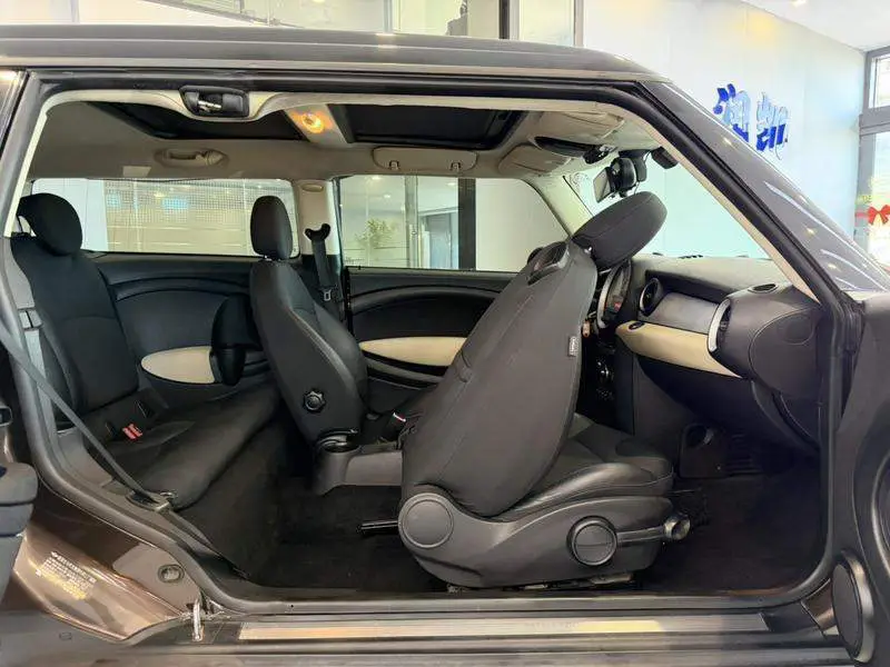 MINI CLUBMAN 2011 1.6L COOPER Hampton — 11