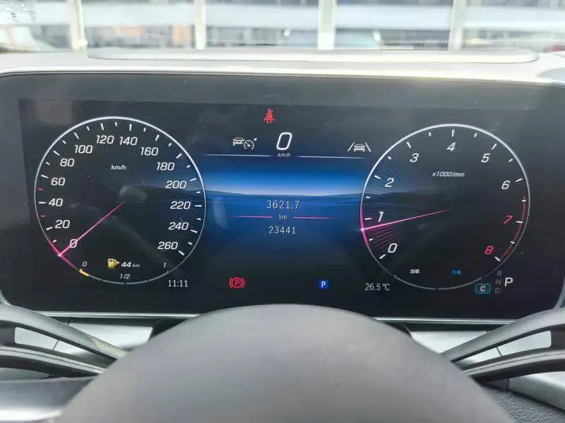 Mercedes-Benz GLC 2025 GLC 300 L 4MATIC Dynamic 5-seater — 14