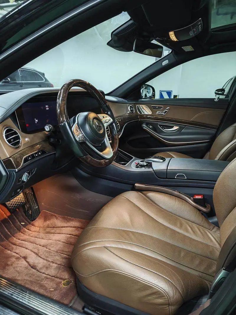 Mercedes-Benz S-Class 2018 S 350 L — 12