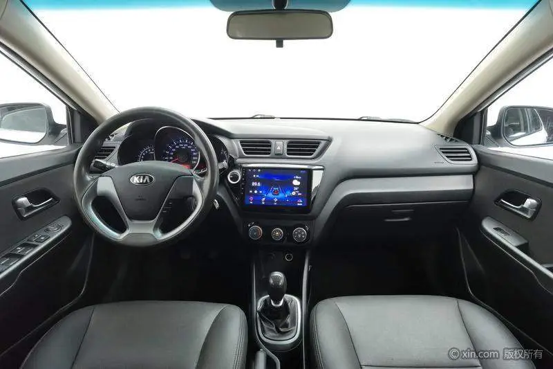 Kia K2 2015 Sedan 1.4L MT GLS — 14