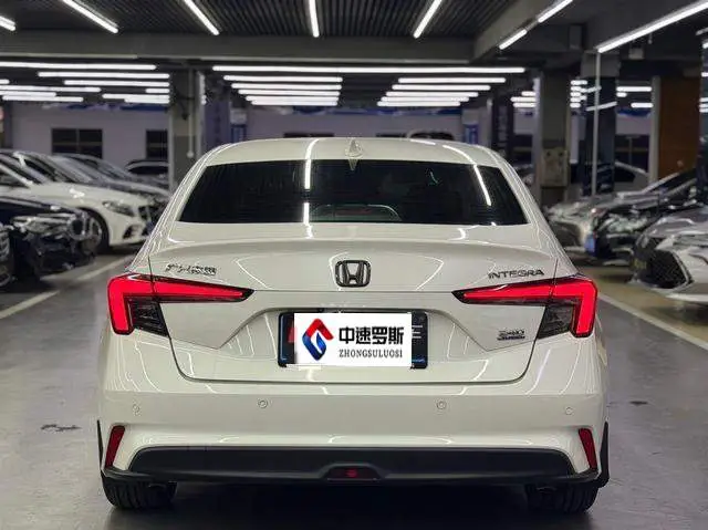 Stylish 2022 240TURBO CVT Deluxe Edition — 5