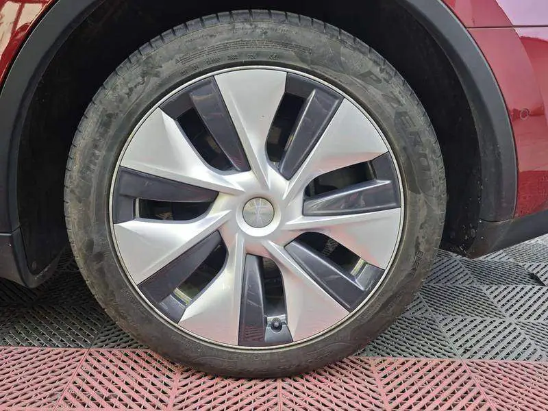 Model Y 2021 Long Range All-Wheel Drive — 5
