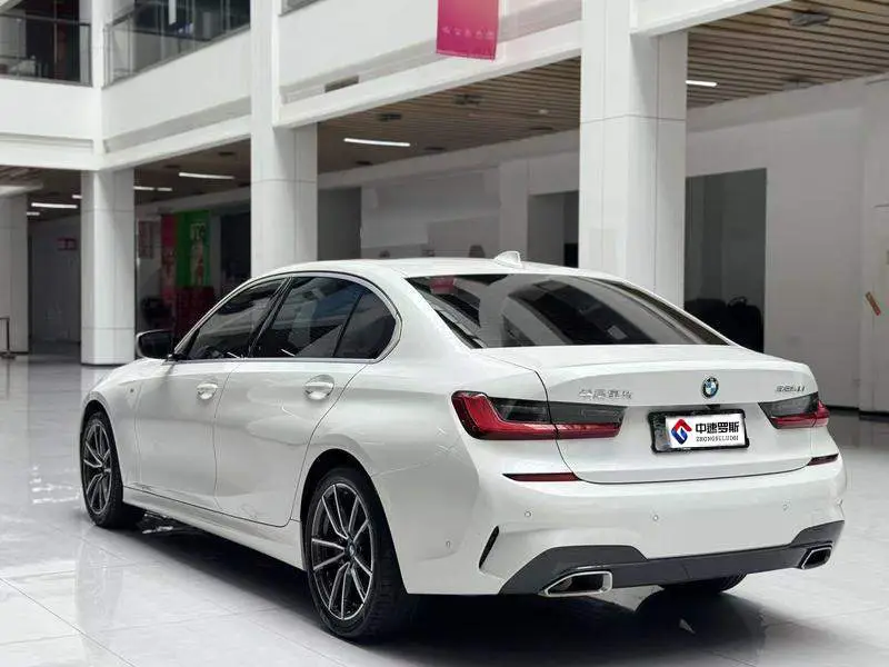 BMW 3 Series 2021 facelifted 325Li M Sport Package — 5
