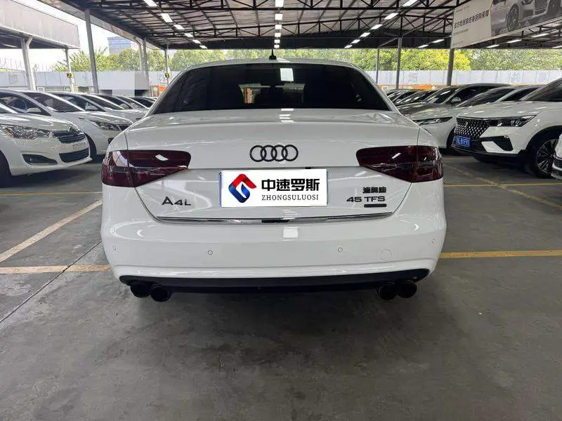Audi A4L 2015 35 TFSI Automatic Standard Model — 5