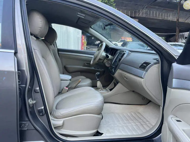 Sylphy 2012 Classic 1.6XE Manual Comfort Edition — 20