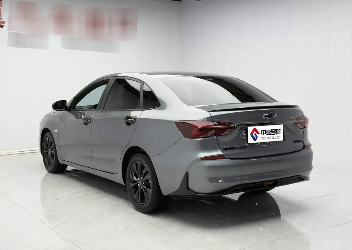Cruze 2022 Mild Hybrid RS 330T Automatic Edition — 6