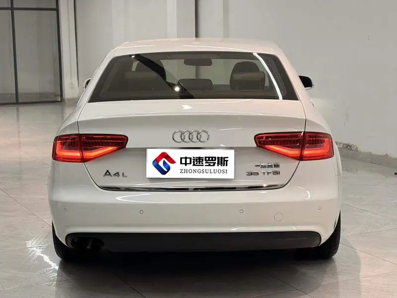 Audi A4L 2013 35 TFSI Automatic Standard Model — 5