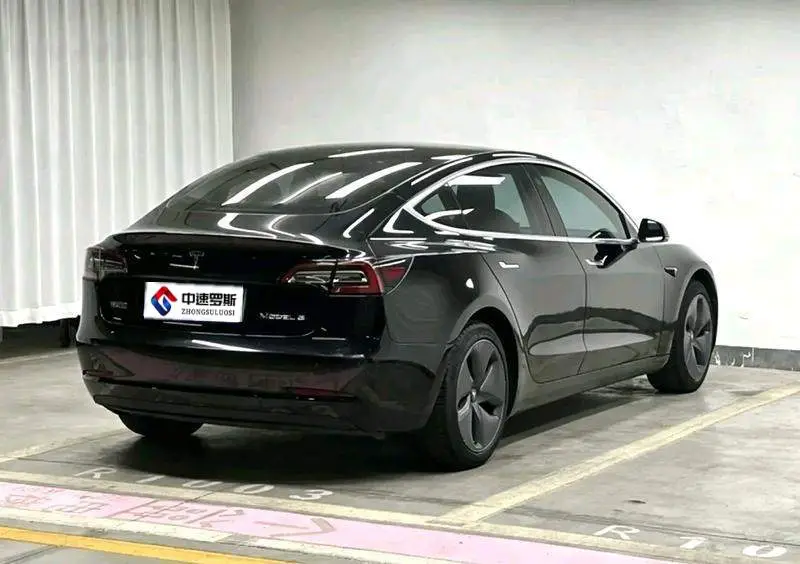 Model 3 2019 Standard Range RWD Upgraded Edition — 5