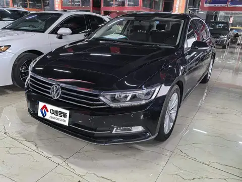 Magotan 2019 330TSI DSG Leading National VI