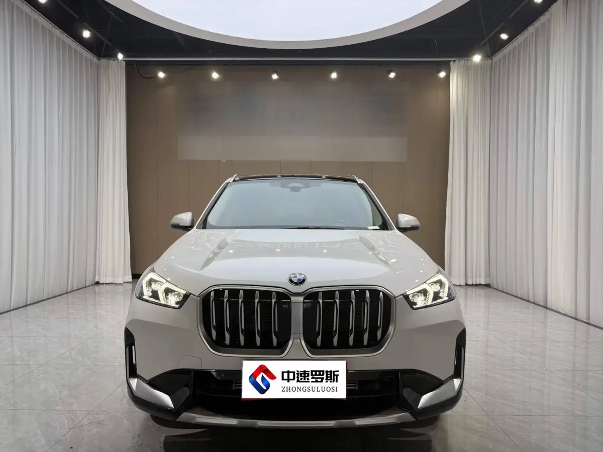 BMW X1 2023 sDrive20Li X Design Package — 2