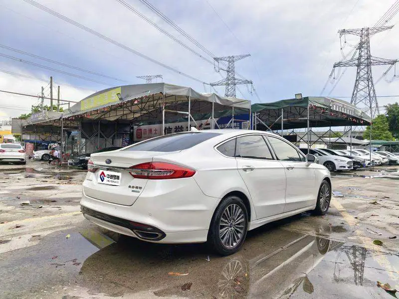 Mondeo 2017 EcoBoost 200 Luxury — 6