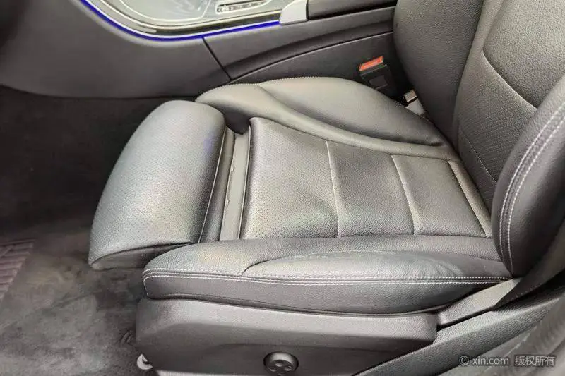 Mercedes-Benz C-Class 2021 C 260 L Sports Edition — 18