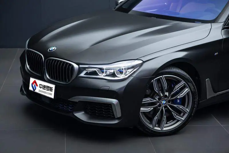 BMW 7 Series 2017 M760Li xDrive Premium Luxury Edition — 11