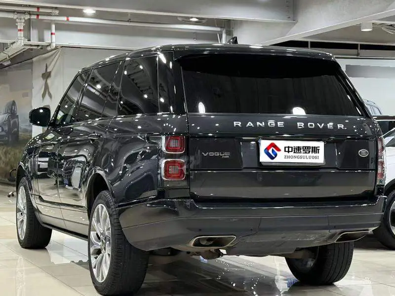 Range Rover 2021 3.0 L6 Classic Edition — 5