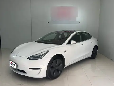 Model 3 2019 Standard Range RWD Upgraded Edition