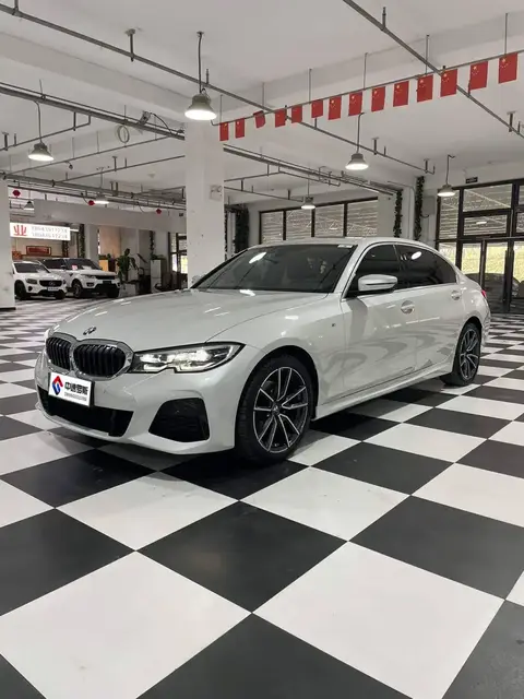 BMW 3 Series 2022 facelift 320Li M Sport Package