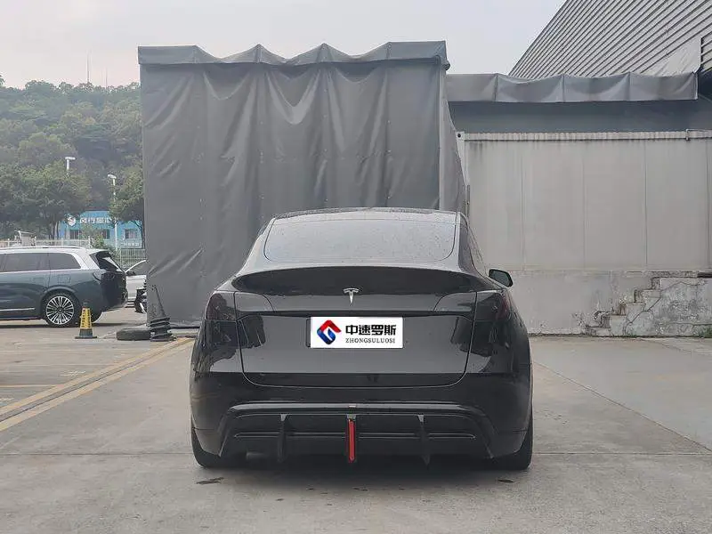 Model Y 2022 rear-wheel drive version — 6