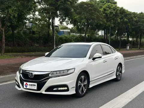 Spirior 2017 2.4L Luxury Edition