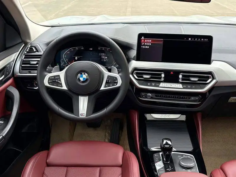 BMW X4 2022 xDrive 25i M Sport Package — 14