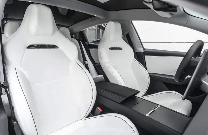 Model 3 2024 High-Performance All-Wheel Drive — 18