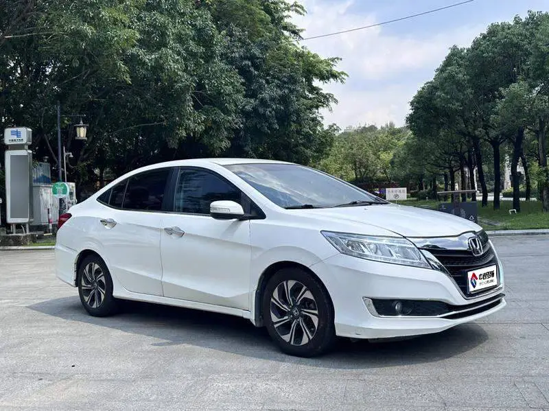 Lingpai 2016 1.8L CVT Comfort Edition — 3