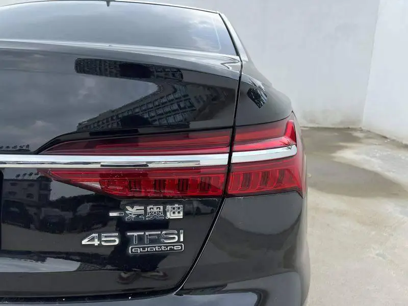 Audi A6L 2023 45 TFSI Selected Dynamic Edition — 7