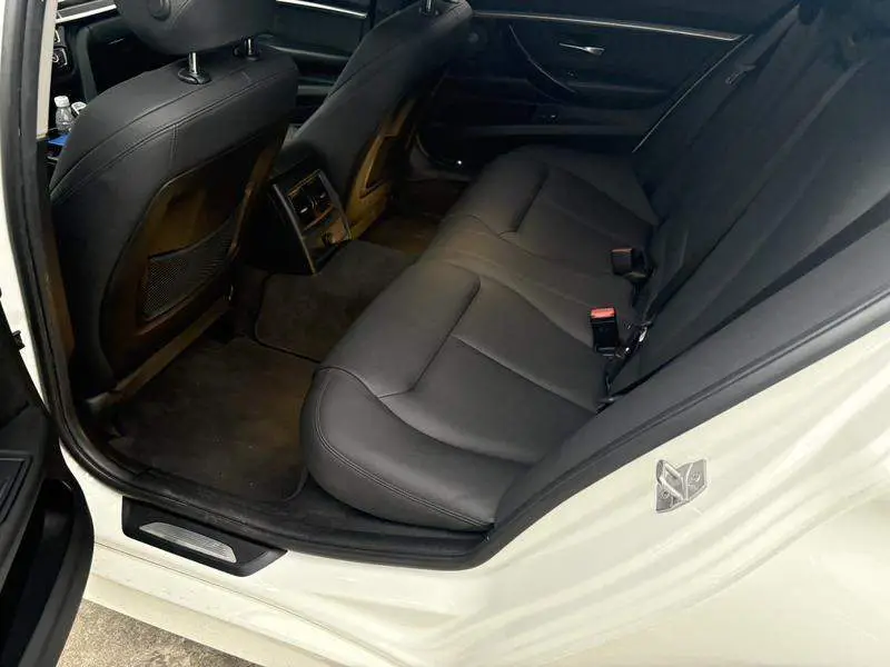 BMW 3 Series 2018 320Li M Sport Night Edition — 16