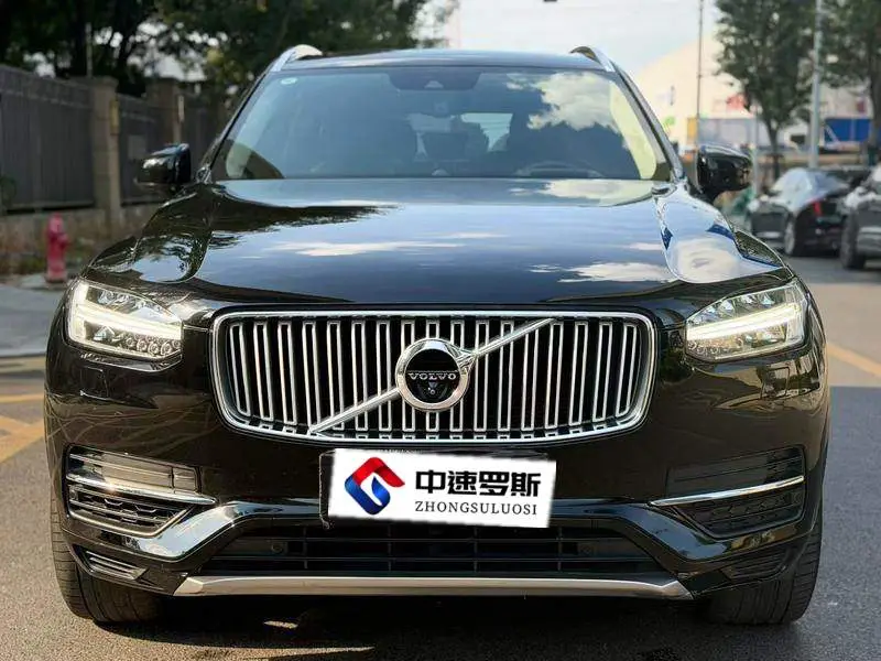 Volvo XC90 2018 T6 Premium Edition 7 Seaters — 2