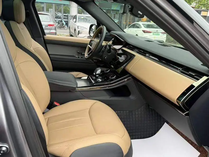 Range Rover Sport 2024 400PS Dynamic HSE — 8
