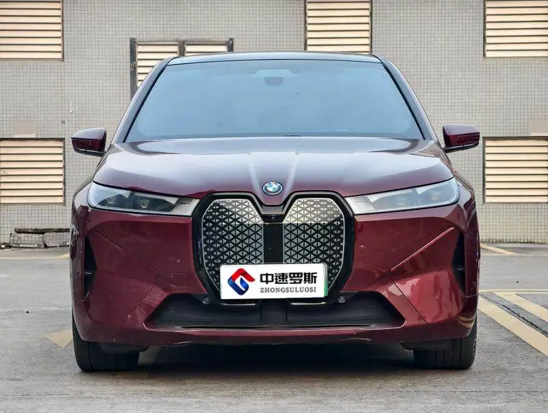 BMW iX 2022 xDrive40 — 2