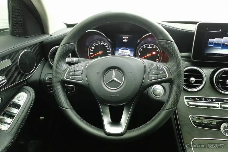 Mercedes-Benz C-Class 2015 C 200 L 4MATIC Sport Edition — 15