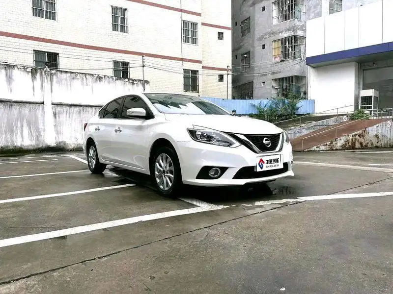 Sylphy 2018 1.6XV CVT Premium Edition — 3