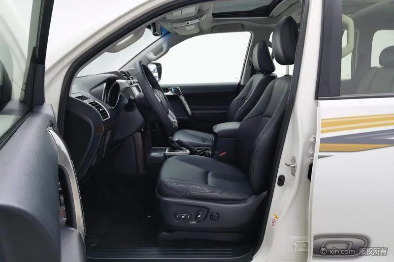 Prado 2016 3.5L Automatic TX-L NAVI — 17