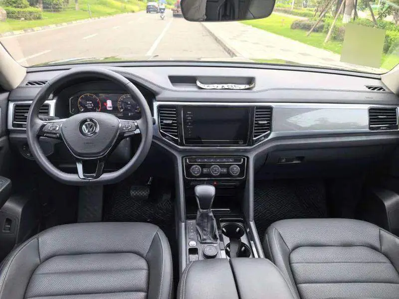 Touron 2020 380TSI 4WD Luxury Edition National VI — 9