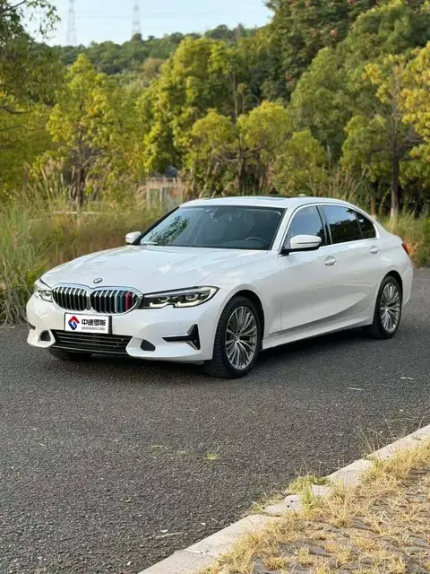 BMW 3 Series 2020 325Li First Edition