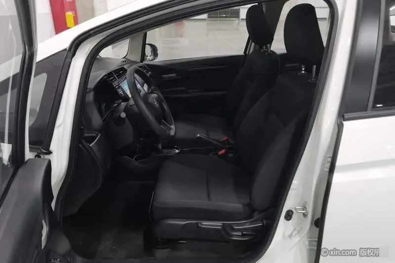 Fit 2018 1.5L CVT Comfort Sunroof Edition — 17