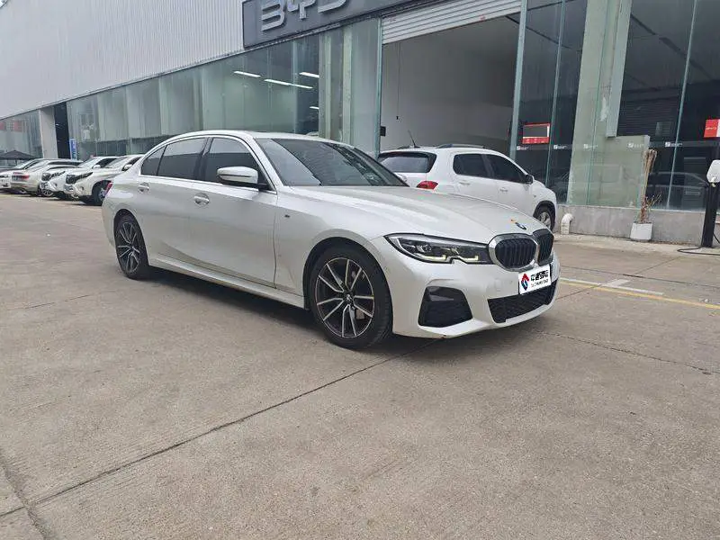 BMW 3 Series 2021 325Li M Sport Package — 3