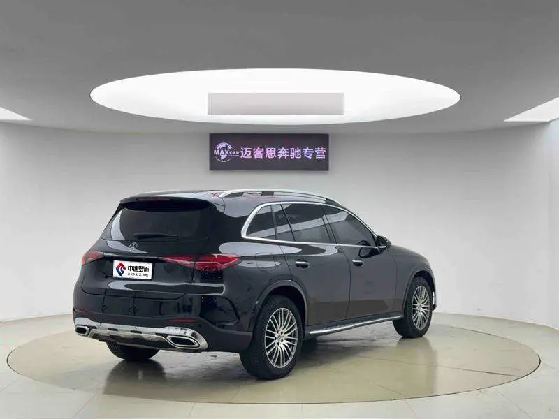 Mercedes-Benz GLC 2023 GLC 300 L 4MATIC Dynamic 5-seater — 6