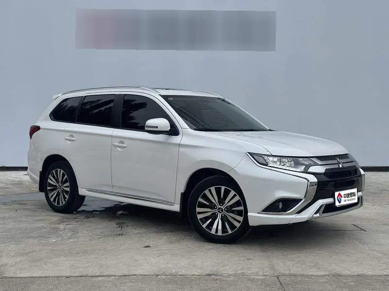 Outlander 2021 Model 2.0L 2WD Enjoy Edition 5 Seaters — 3