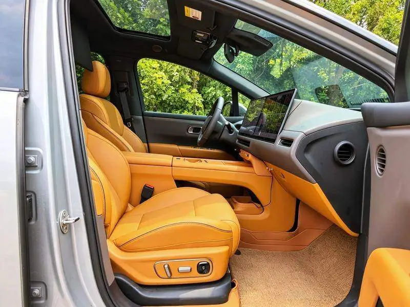 Ideal i6 2025 two-wheel drive standard version — 20