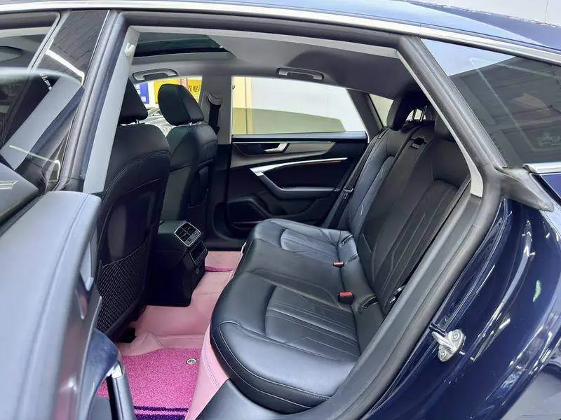 Audi A7 2021 45 TFSI Premium Edition — 13