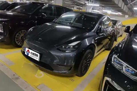 Model Y 2024 rear-wheel drive version