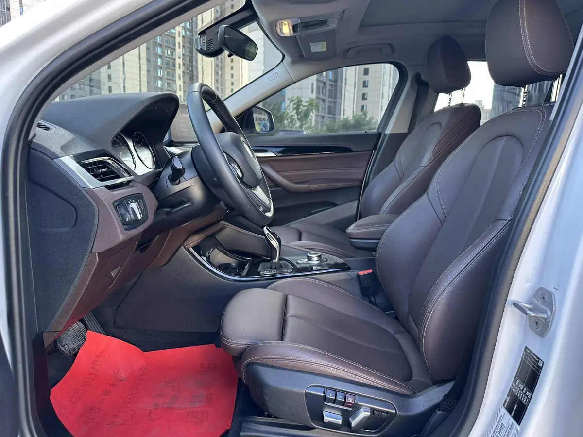 BMW X2 2021 sDrive20i M Off-Road Package — 11