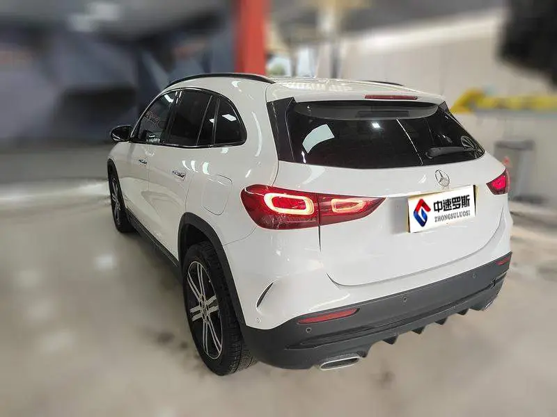 Mercedes-Benz GLA 2020 GLA 200 4MATIC — 3