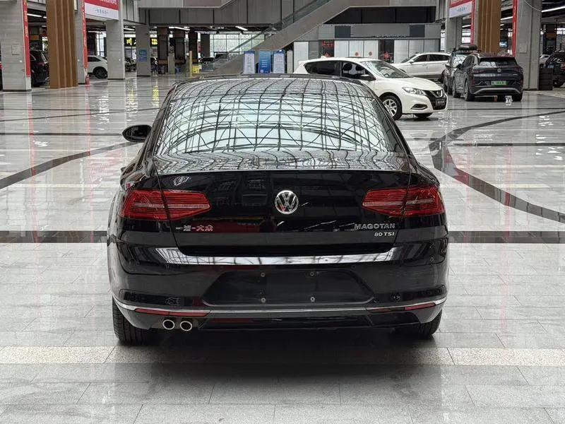 Magotan 2019 280TSI DSG Leading National V — 4